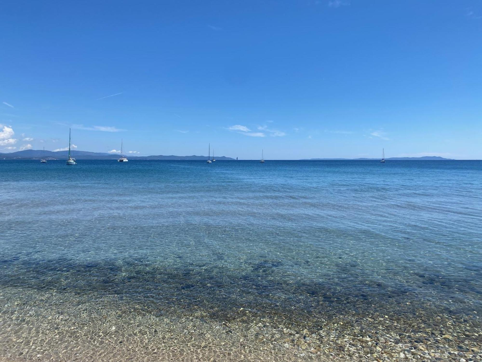 Apartment Les Cigales Rez De Jardin A 10mn Des Belles Plages